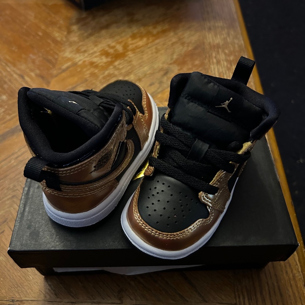 Toddler Jordan 1